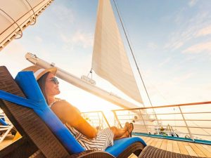 Athens Swimming Cruise  Αγκίστρι, τη Μετώπη και την Αίγινα